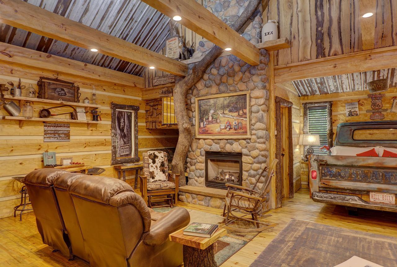 مبيت وإفطار هوت سبرنغز Fox Pass Cabins المظهر الخارجي الصورة